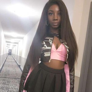 Justthatdoll webcam livesex profile in ebony cams